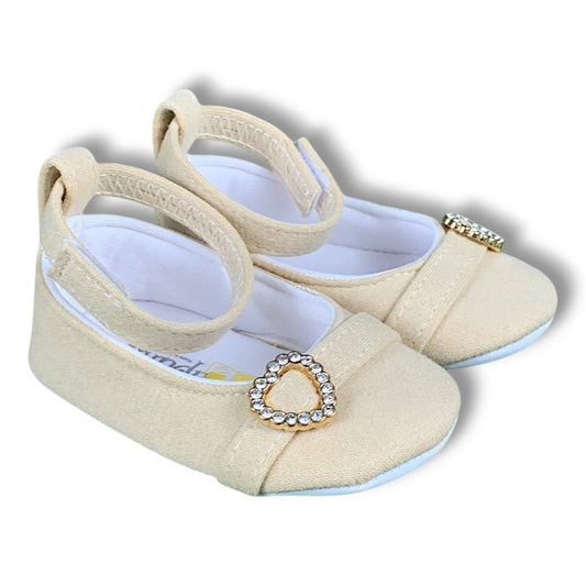 FALSE Item Type: Shoes
Color Family: Beige
Ideal For: Girls
Type: Ballerinas 