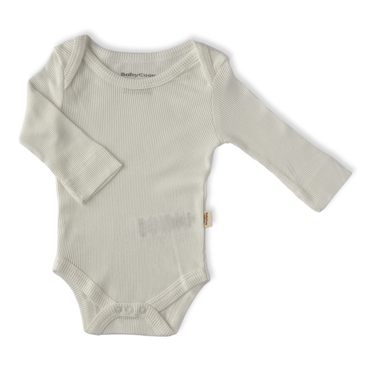 Organic Cotton White Unisex Body-Basic, Body, Bodysuit, Boy, catboy, catgirl, catunisex, Creeper, Girl, Long Sleeve, Off-White, Onesie, Organic, Unisex-BabyCosy-[Too Twee]-[Tootwee]-[baby]-[newborn]-[clothes]-[essentials]-[toys]-[Lebanon]