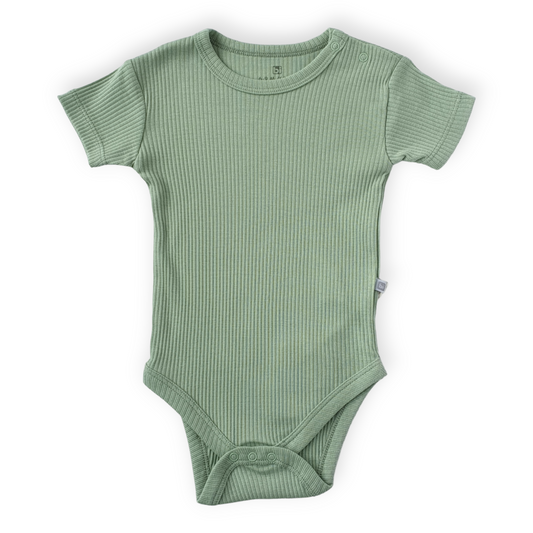 Basic Green Stretch Body-Basic, Body, Bodysuit, Boy, Catboy, Creeper, Green, Onesie, Short sleeve, SS23-BiBaby-[Too Twee]-[Tootwee]-[baby]-[newborn]-[clothes]-[essentials]-[toys]-[Lebanon]