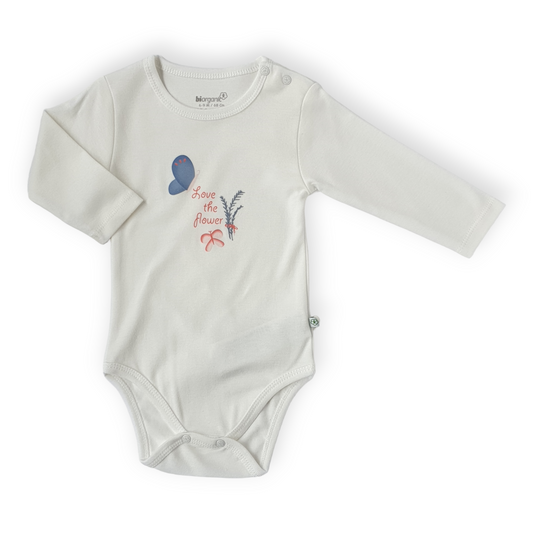 Organic Cotton Flower Love Body-Body, Bodysuit, Catgirl, Creeper, Flower, Girl, Long sleeve, Love, Off-white, Onesie, SS23-Biorganic-[Too Twee]-[Tootwee]-[baby]-[newborn]-[clothes]-[essentials]-[toys]-[Lebanon]