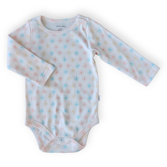 Organic Cotton Colorful Suns Body-Body, Bodysuit, catgirl, Colorful, Colors, Creeper, FW23, Girl, Long sleeve, Onesie, Pink, Sun-Mother Love-[Too Twee]-[Tootwee]-[baby]-[newborn]-[clothes]-[essentials]-[toys]-[Lebanon]